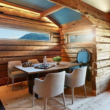 Hochleger - Refugium Am Berg Apartamento
