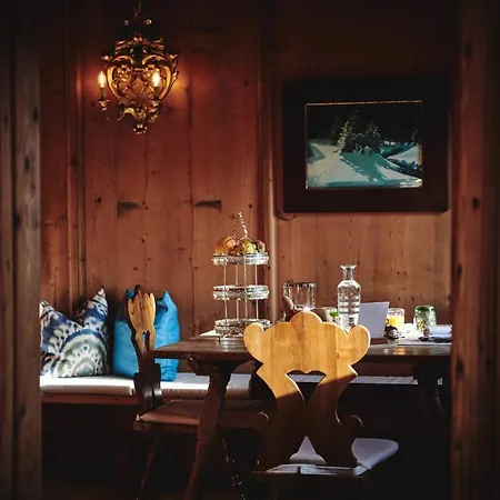 Hochleger - Refugium Am Berg Apartamento *